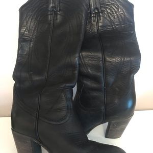 Women’s Frye boots